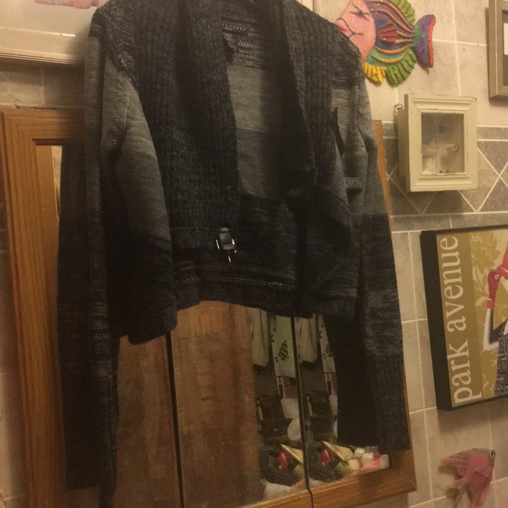 Apostrophe sweater